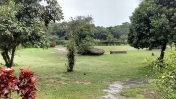 ThangkharangPark-ANaturalExtractOfVisualEscapade.png_1692776987.png
